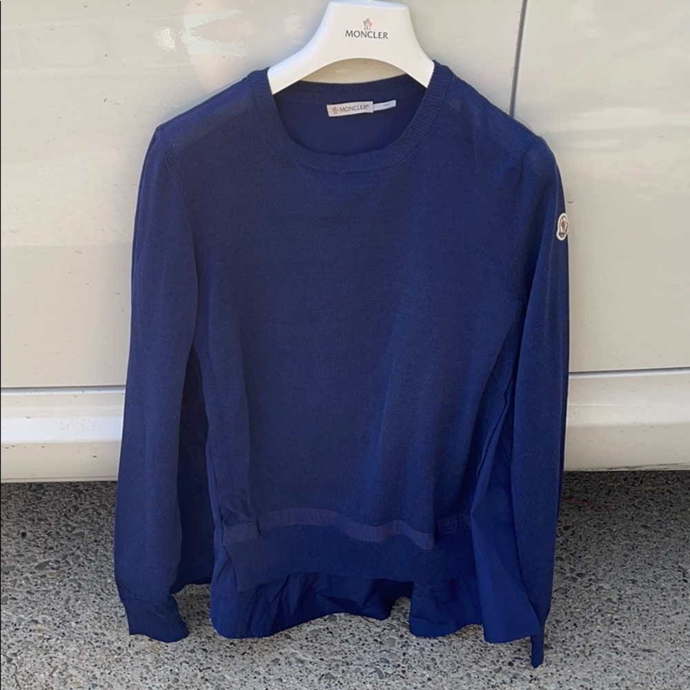 Moncler navy long sleeve women size xSmall